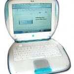 Clamshell_iBook_G3